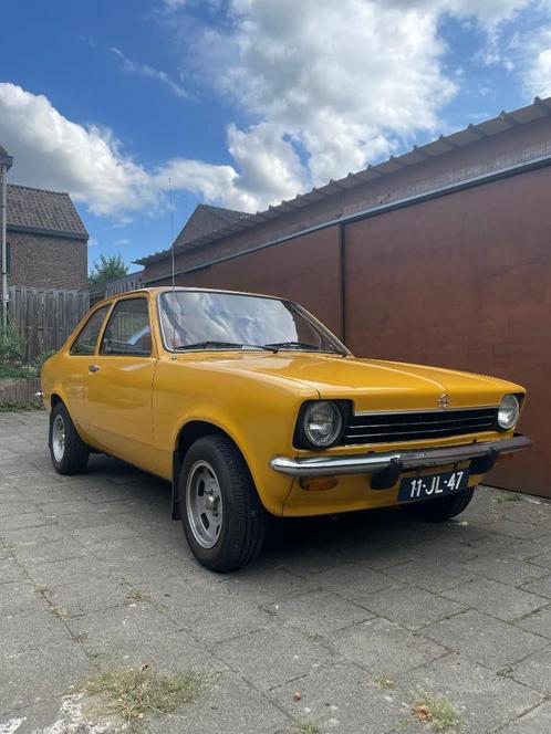 Opel Kadett 1.2 1976, Auto's, Oldtimers, Bedrijf, Opel, Benzine, Sedan, Handgeschakeld, Overige kleuren, Zwart, Kunstmatig leder