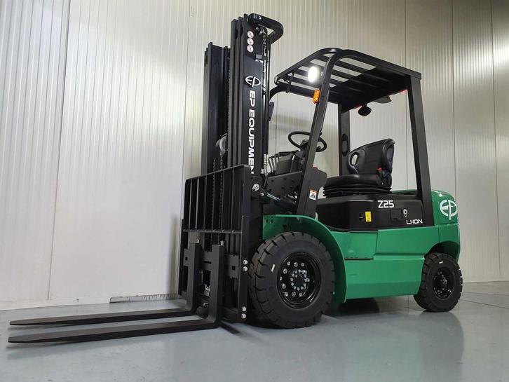 EP - EFXZ-251 - 4,8 meter Triplex, Li-Ion, Free-Lift, Side-S, Zakelijke goederen, Machines en Bouw | Heftrucks en Intern transport