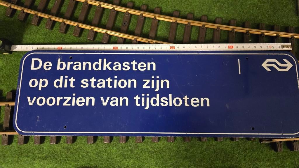 Ns bord , zie foto . Ijzer bord 45 cm, Verzamelen, Ophalen of Verzenden, Trein, Overige typen