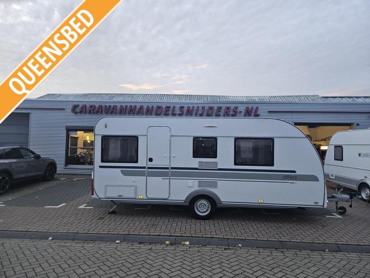 Adria Altea 492 PU QUEENSBED!!, Caravans en Kamperen, Caravans, Bedrijf, tot en met 4, 1000 - 1250 kg, Rondzit, Adria, Queensbed