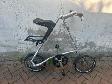 16 inch silverbrush in nette gebruikte staat te koop beschikbaar voor biedingen