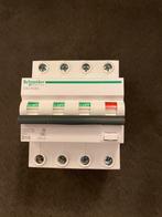 Schneider Acti9 Alamat 16A 4P 30mA B-kar. 6Ka, Ophalen of Verzenden, Nieuw, Overige typen