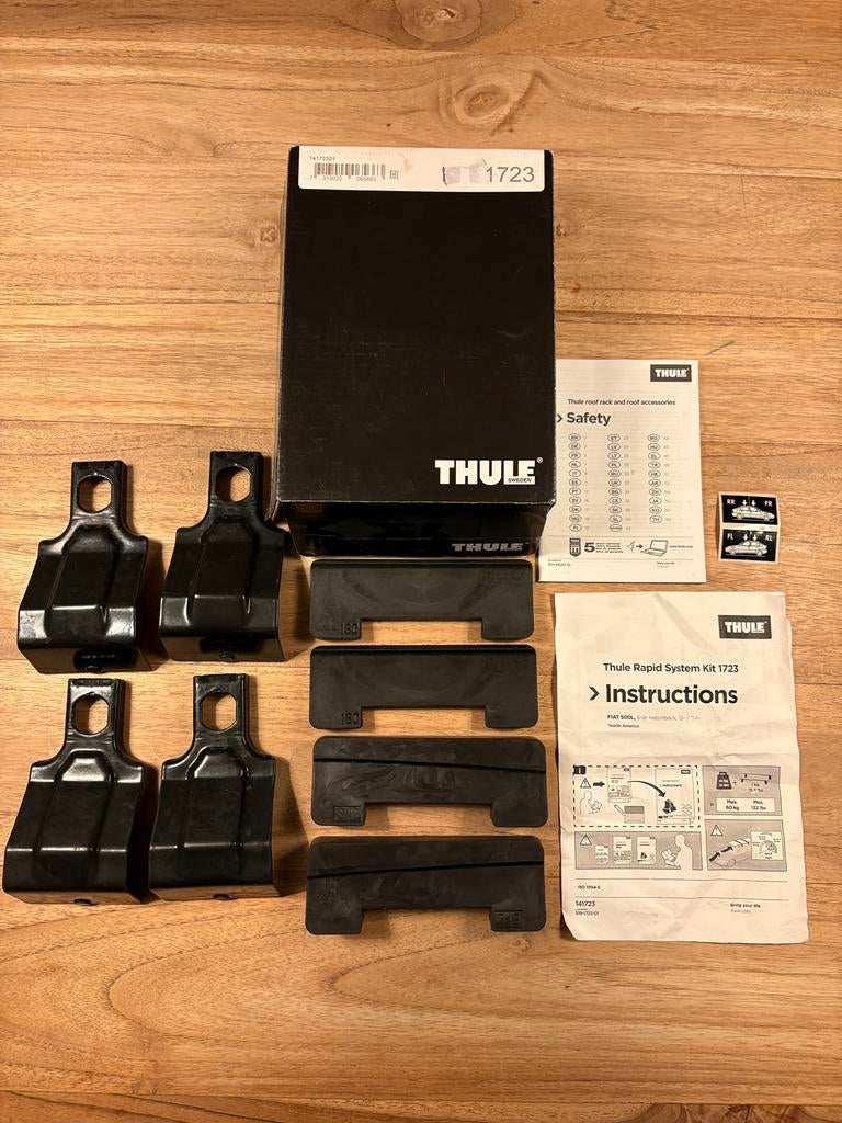 Thule kit 1723 oa Fiat 500L, Auto diversen, Dakdragers, Zo goed als nieuw, Ophalen of Verzenden