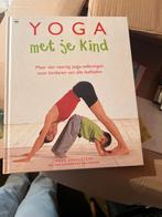 Yoga met je kind - Mark Singleton, Boeken, Nieuw, Ophalen of Verzenden, Overige onderwerpen, Geschikt voor kinderen