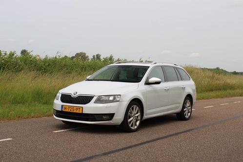 Skoda Octavia 1.6tdi –Luxe, goed onderhouden, rijk uitgerust, Auto's, Skoda, Octavia, Diesel, B, Hatchback, Automaat, Geïmporteerd