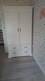 Kidsmill Savigno Kledingkast 2-Deurs Wit, Ophalen, 100 tot 150 cm, 200 cm of meer, Zo goed als nieuw