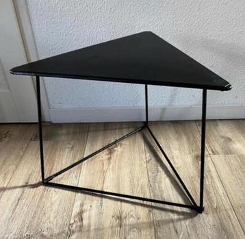 Niels Gammelgaard Oti bijzettafel beschikbaar voor biedingen