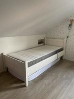 Stevig houten 1 persoonsbed 90x200, Huis en Inrichting, Slaapkamer | Bedden, Ophalen, 90 cm, Eenpersoons, Zo goed als nieuw