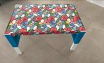 Kleurrijk Bureau IKEA met Bloemmotief sticker, Huis en Inrichting, Ophalen, Zo goed als nieuw