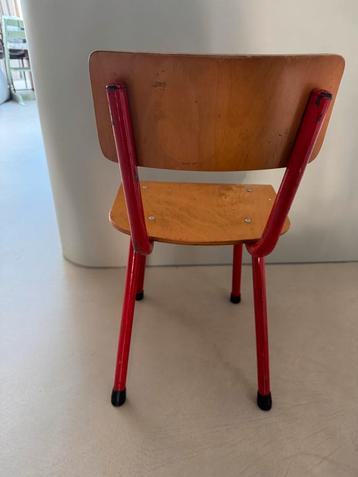 Vintage Kinderstoeltje beschikbaar voor biedingen