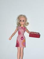 Retro jurkje met radio voor barbie sindy fleur excl pop, Verzamelen, Poppen, Ophalen of Verzenden, Gebruikt, Kleertjes