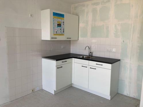 Keukenblok, Huis en Inrichting, Keuken | Complete keukens, Nieuw, Hoekkeuken, Wit, Kunststof, Ophalen