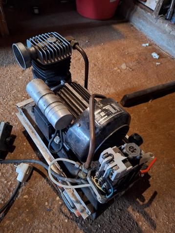 Defecte 20 Bar Compressor - Onderdelen of Reparatie beschikbaar voor biedingen