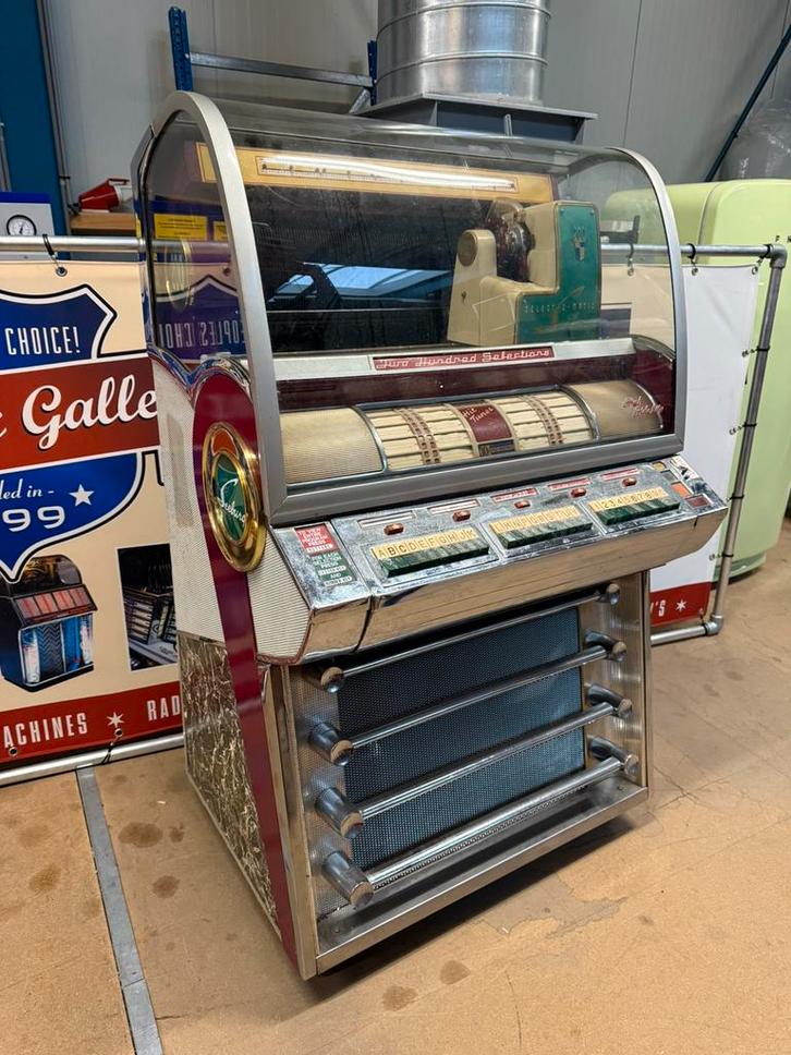 Seeburg V-200 jukebox 1955 Perfect Restauratie Project!, Verzamelen, Automaten | Jukeboxen, Gebruikt, Seeburg, 1950 tot 1960, Met singles