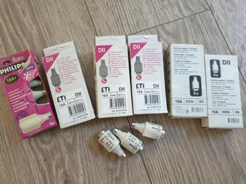 37 zekeringen 16A 500V beschikbaar voor biedingen