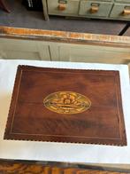 Antieke mahoniehouten tantalus, 6 geslepen karaffen en glaze, Antiek en Kunst, Antiek | Glas en Kristal, Ophalen of Verzenden