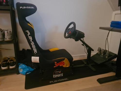 Redbull Esport Playseat met Playseat mat en Logitech G29, Spelcomputers en Games, Spelcomputers | Overige Accessoires, Zo goed als nieuw