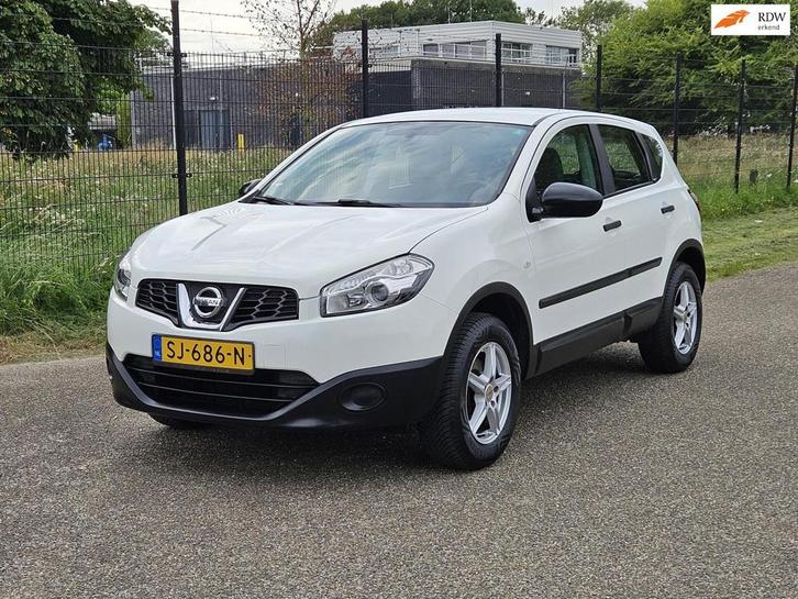 Nissan Qashqai 1.6 Visia AIRCO, CRUISE CONTROL, TREKHAAK, Auto's, Nissan, Bedrijf, Te koop, Qashqai, ABS, Airbags, Airconditioning