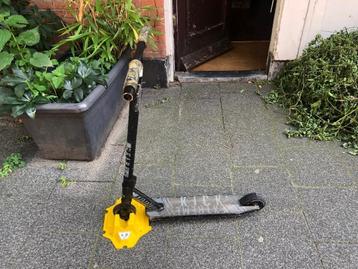 StuntStep Madd gear 1 beschikbaar voor biedingen