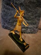 Egyptisch beeldje van farao met speer, Ophalen of Verzenden