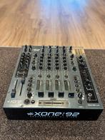Allen & Heath Xone 92 mengpaneel, Muziek en Instrumenten, Mengpanelen, Ophalen of Verzenden, Gebruikt, Minder dan 5 kanalen