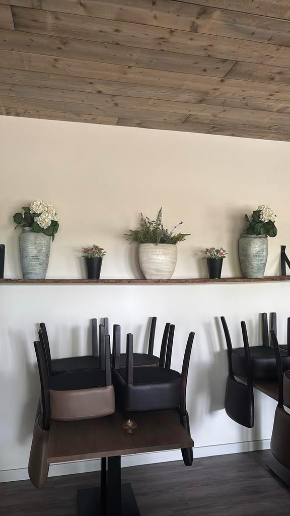Decoratieve vazen, Huis en Inrichting, Tafels | Eettafels, Zo goed als nieuw, Rond, Ophalen