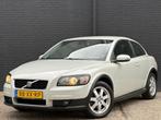 Volvo C30 1.6 Momentum | AIRCO | MULTI STUUR | ELEK PAKKET |, Auto's, Volvo, Gebruikt, Zwart, Leder en Stof, Wit