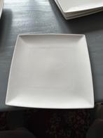 Yong Borden - Set van 4, Huis en Inrichting, Keuken | Servies, Ophalen of Verzenden, Zo goed als nieuw, Bord(en), Effen