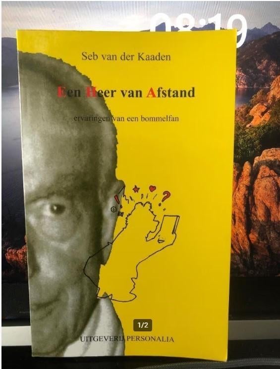 Een heer van afstand seb van der kaaden n4, Boeken, Eén stripboek, Ophalen of Verzenden, Zo goed als nieuw