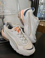 Puma sneaker maat 38, Puma, Verzenden, Sneakers of Gympen, Zo goed als nieuw