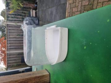 Wasbakjes  beschikbaar voor biedingen