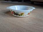 Vintage Pyrex Schaal met Groentemotief, Gebruikt, Schaal, Rond, Ophalen of Verzenden