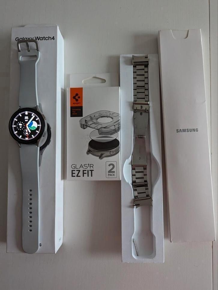 Samsung Watch 4 Classic 44mm | Zo Goed Als Nieuw! | Compleet, Sieraden, Tassen en Uiterlijk, Smartwatches, Zo goed als nieuw, Android