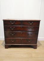 Antieke Engelse commode / ladenkast, 18 eeuw, Antiek en Kunst, Antiek | Meubels | Kasten, Ophalen of Verzenden