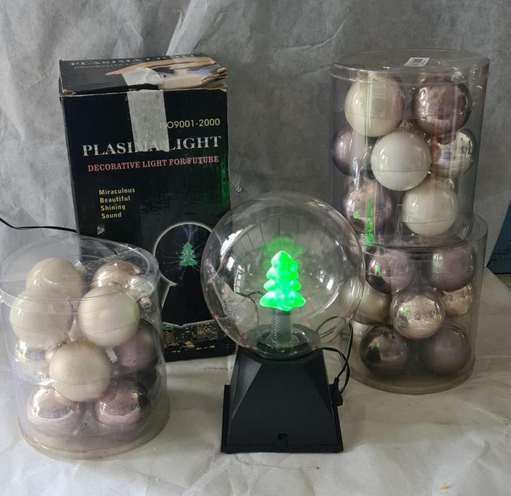Kerst plasma light en kerst ballen, Diversen, Kerst, Gebruikt, Ophalen