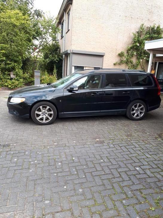 Volvo V70 2.5 T 147KW 2008 Zwart dealer onderhouden met NAP, Auto's, Volvo, Particulier, V70, ABS, Airbags, Airconditioning, Alarm