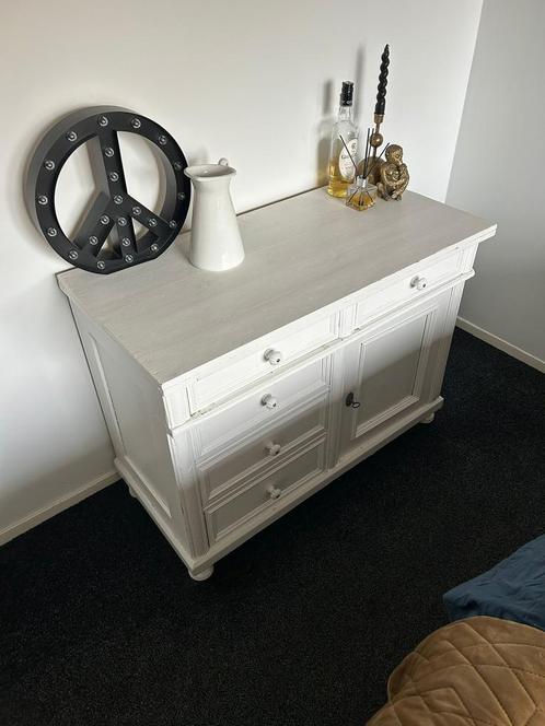 Brocante ladekast / commode, Huis en Inrichting, Kasten | Dressoirs, Zo goed als nieuw, 150 tot 200 cm, 50 tot 75 cm, Ophalen