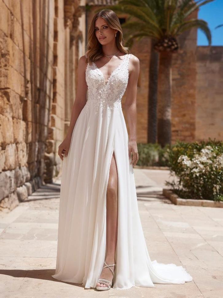 Nieuwe Bruidsjurk Kerena mt 38, Kleding | Dames, Trouwkleding en Trouwaccessoires, Nieuw, Trouwjurk, Wit, Ophalen of Verzenden