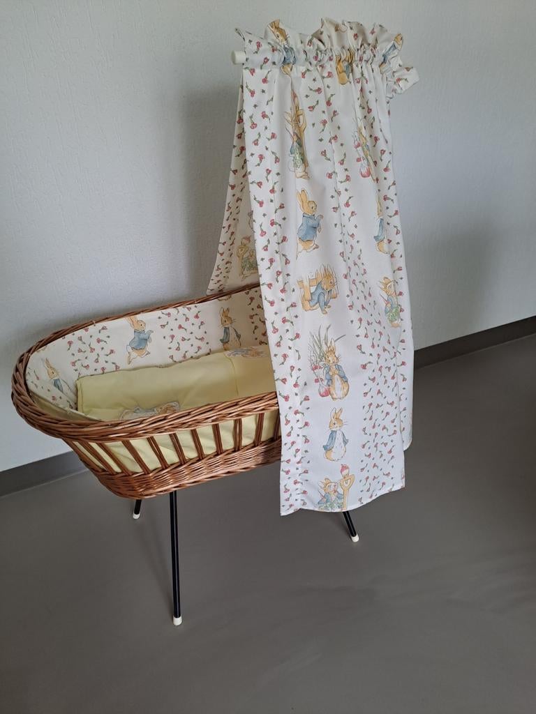 Pieter Rabbit poppenwieg, Ophalen, Gebruikt, Wieg