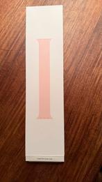 Apple Watch Solo Loop Bandje - Chalk Pink - Maat 7 Nieuw, Ophalen of Verzenden, Nieuw, Bescherming, Apple iPhone