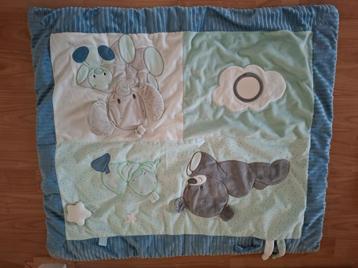 Speelkleed beschikbaar voor biedingen