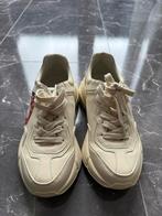 Nieuwe Gucci Schoenen!, Kleding | Dames, Schoenen, Ophalen of Verzenden, Nieuw, Beige, Sneakers of Gympen