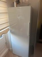 Witte Vrieskast - Perfect voor extra opslag!, Witgoed en Apparatuur, Vriezers en Diepvrieskisten, Gebruikt, 160 cm of meer, Ophalen