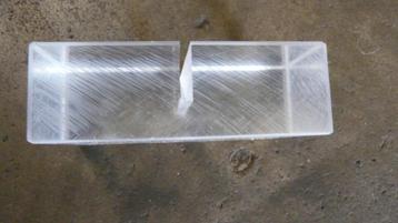 Plexiglas blokje 120 x 70 x 40 mm gebruikt per kg beschikbaar voor biedingen