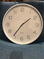 Karlsson Witte Wandklok - Analoog, Huis en Inrichting, Ophalen of Verzenden, Zo goed als nieuw, Wandklok