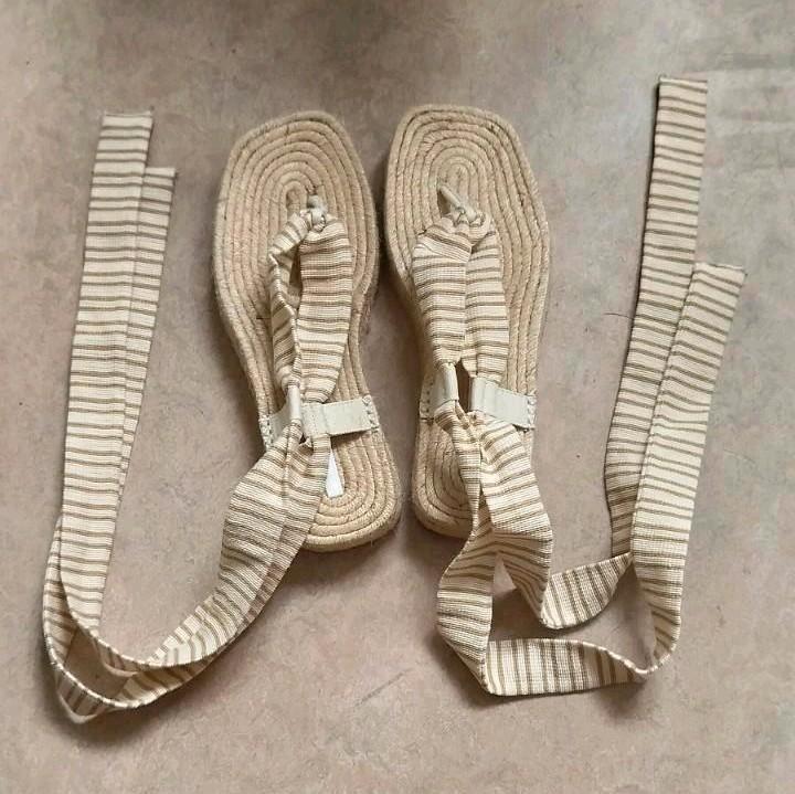 Nieuw/Zara raffia zomer sandalen Maat 39, Kleding | Dames, Schoenen, Nieuw, Sandalen of Muiltjes, Overige kleuren, Ophalen of Verzenden