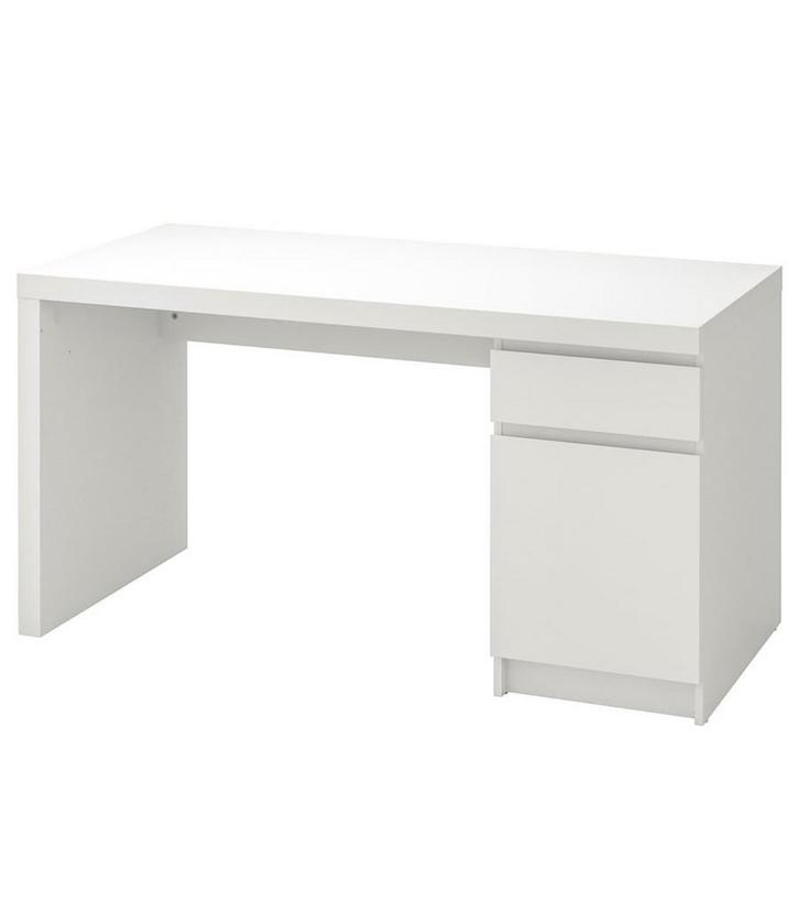 Ikea Malm Bureau + Matje & Monitorstand, Huis en Inrichting, Bureaus, Gebruikt, Ophalen
