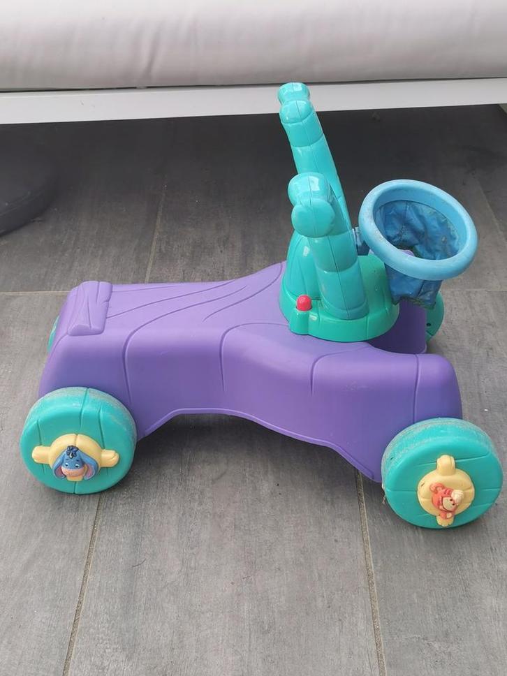 Winnie the Pooh loopauto buitenspeelgoed, Kinderen en Baby's, Speelgoed | Buiten | Voertuigen en Loopfietsen, Gebruikt, Overige typen