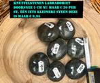 Ovaal vormige  5/6 cm Labradoriet knuffelstenen € 20 per ST., Ophalen of Verzenden, Mineraal