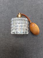 Vintage parfumverstuiver en eau de toiletteflesje jaren '70., Ophalen of Verzenden, Gebruikt, Parfumfles